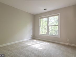 9551 Lagersfield Circle, Vienna VA 22181