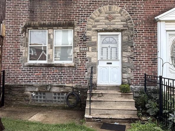 6239 Montague, Philadelphia PA 19135
