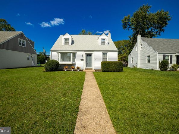 2213 Pershing Avenue, Morton PA 19070