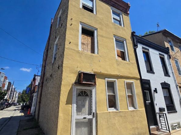 177 W Thompson Street, Philadelphia PA 19122