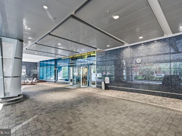 1881 N Nash Street N 1510, Arlington VA 22209