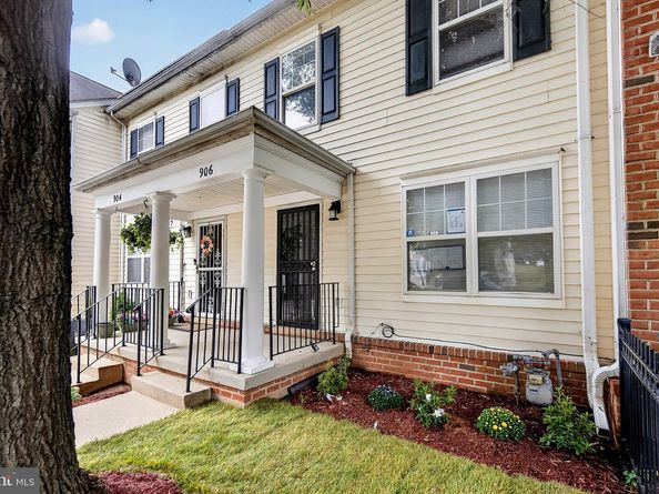 906 Blakney Lane SE, Washington DC 20032