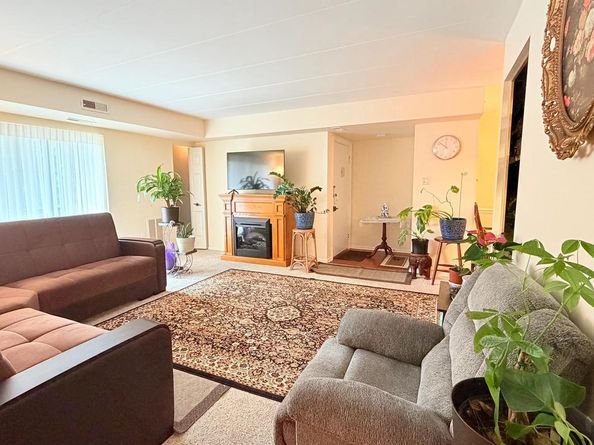 52 Oakridge Drive, Langhorne PA 19047