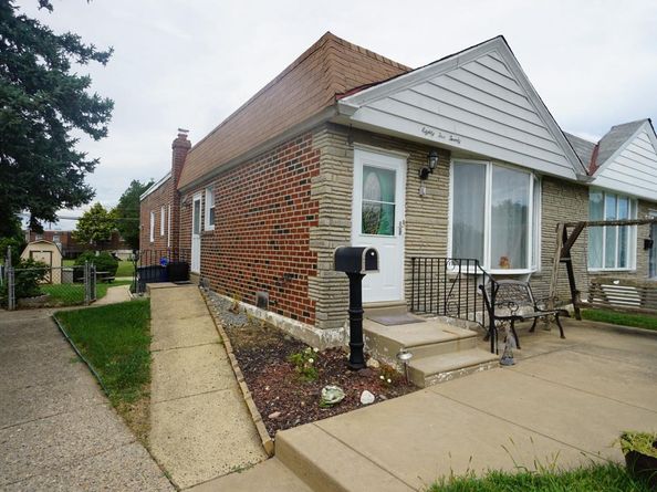 8520 Castor Avenue, Philadelphia PA 19152