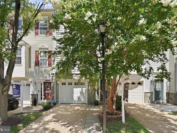 3845 Watkins Mill Drive, Alexandria VA 22304