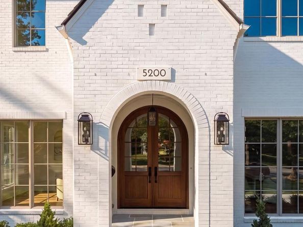 5200 Dorset Avenue, Chevy Chase MD 20815