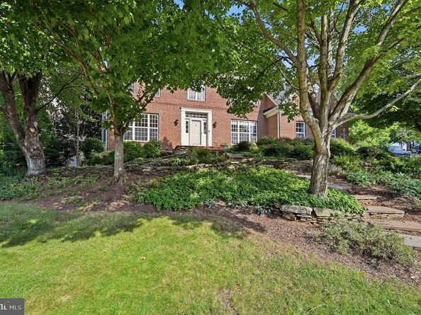 47404 Middle Bluff Place, Sterling VA 20165