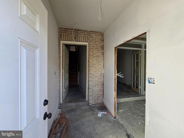 729 W Rockland Street, Philadelphia PA 19120