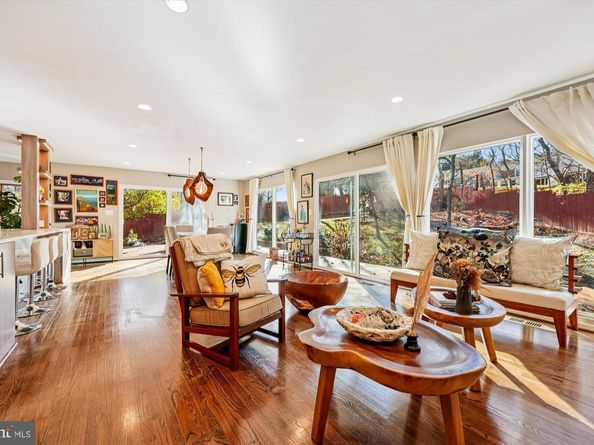 7614 Carteret Road, Bethesda MD 20817