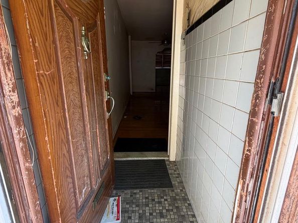 923 Hoffman Street, Philadelphia PA 19148
