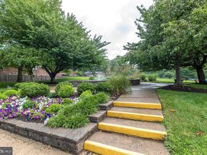 137 Stafford Drive L 6F, Penllyn PA 19422