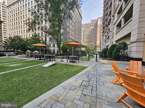888 N Quincy Street 1004, Arlington VA 22203