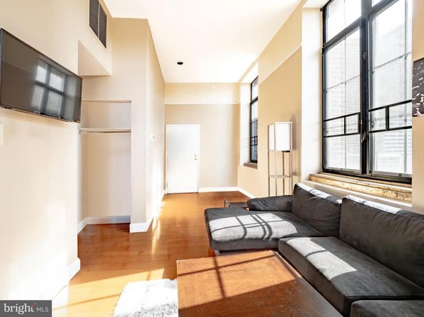 1601 Spring Garden Street 208, Philadelphia PA 19130