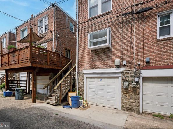 7510 Boyer Street, Philadelphia PA 19119