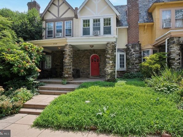 7510 Boyer Street, Philadelphia PA 19119