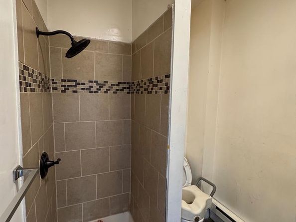 5636 Arch Street, Philadelphia PA 19139