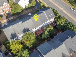 2506 James Monroe Circle, Herndon VA 20171