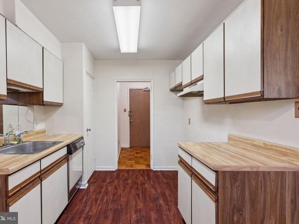 40 Old Lancaster Road 309, Merion Station PA 19066