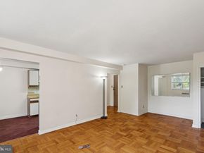 40 Old Lancaster Road 309, Merion Station PA 19066