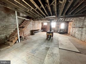 319 N Front Street, Philadelphia PA 19106