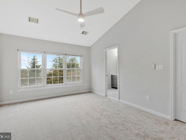 12033 Edgemere Circle, Reston VA 20190