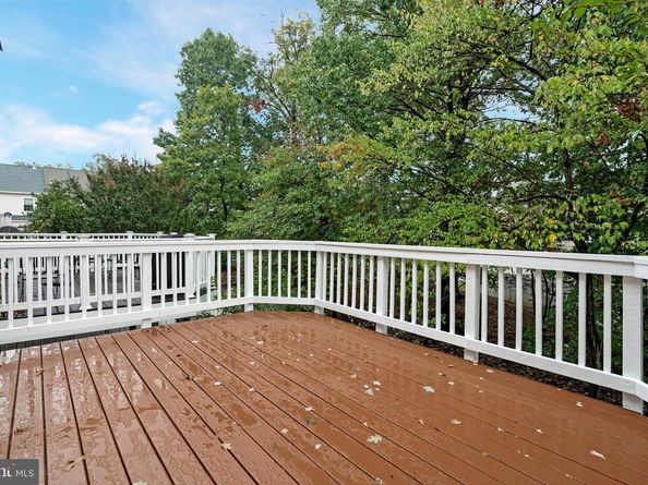 12033 Edgemere Circle, Reston VA 20190