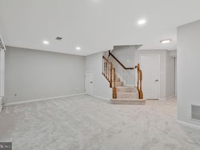 12033 Edgemere Circle, Reston VA 20190