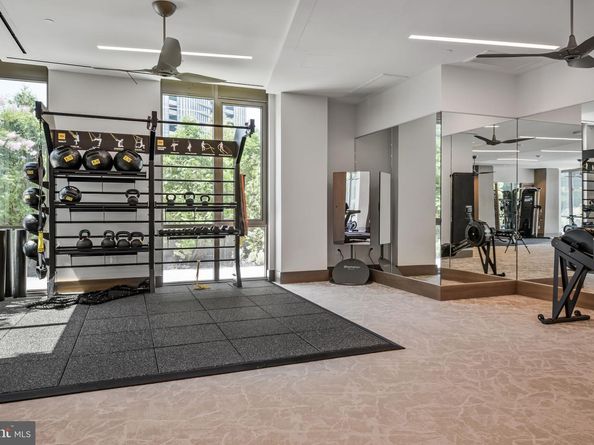 7887 Jones Branch Drive 1004, Mclean VA 22102