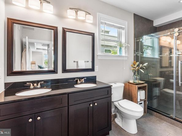 629 Mercy Street, Philadelphia PA 19148