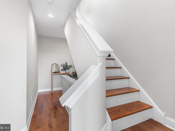 629 Mercy Street, Philadelphia PA 19148
