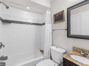 629 Mercy Street, Philadelphia PA 19148