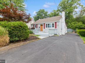 425 Grape Street, Warminster PA 18974