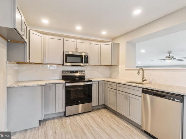 425 Grape Street, Warminster PA 18974