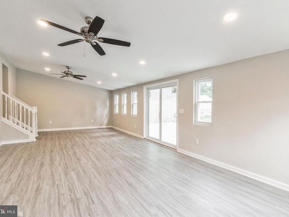 425 Grape Street, Warminster PA 18974