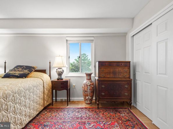 5315 Connecticut Avenue NW 605, Washington DC 20015
