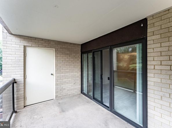 203 Yoakum Parkway 403, Alexandria VA 22304