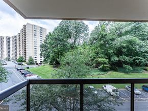 203 Yoakum Parkway 403, Alexandria VA 22304