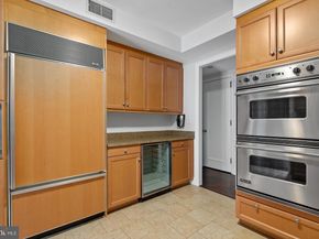 1155 23rd Street NW 6C, Washington DC 20037