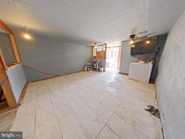 2713 W Allegheny Avenue, Philadelphia PA 19132