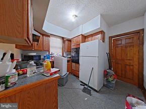 2713 W Allegheny Avenue, Philadelphia PA 19132