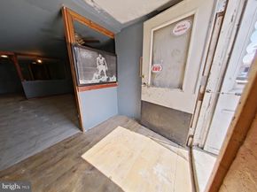 2713 W Allegheny Avenue, Philadelphia PA 19132