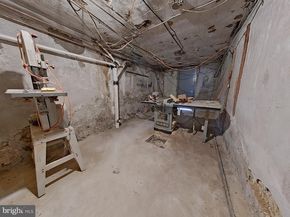 2713 W Allegheny Avenue, Philadelphia PA 19132