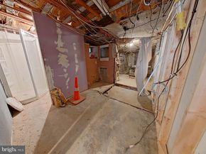 2713 W Allegheny Avenue, Philadelphia PA 19132