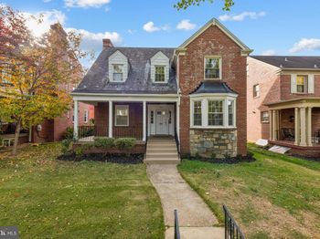 1350 Somerset Place NW