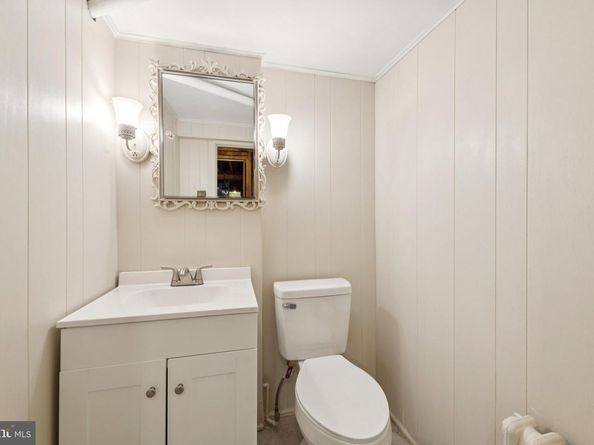 1350 Somerset Place NW, Washington DC 20011