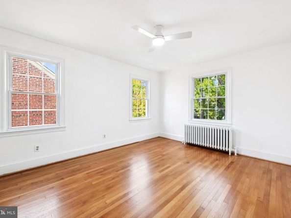 1350 Somerset Place NW, Washington DC 20011