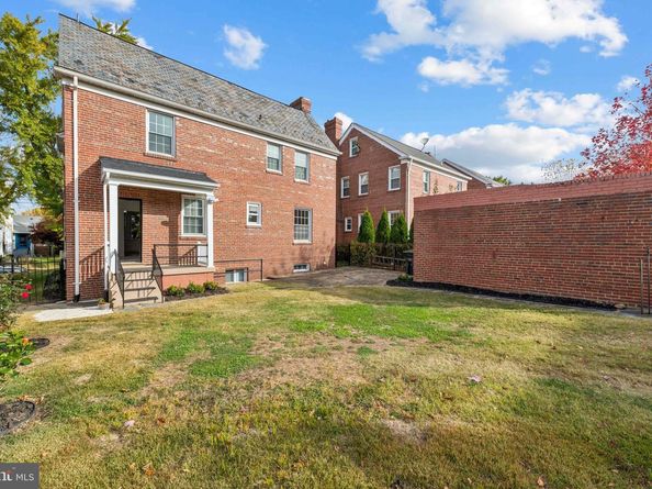 1350 Somerset Place NW, Washington DC 20011