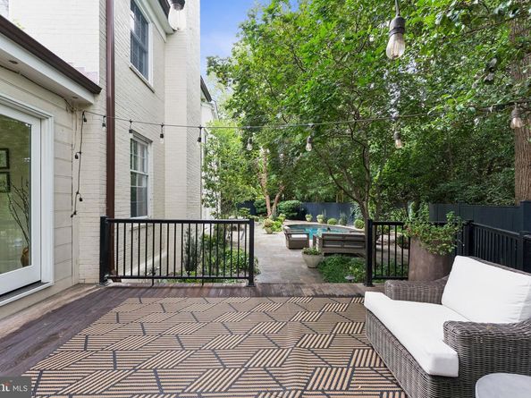 5059 Glenbrook Terrace NW, Washington DC 20016