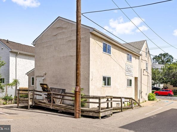 7026 Ridge Avenue, Philadelphia PA 19128