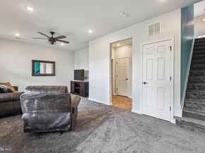 490 Rowan Street, Warminster PA 18974